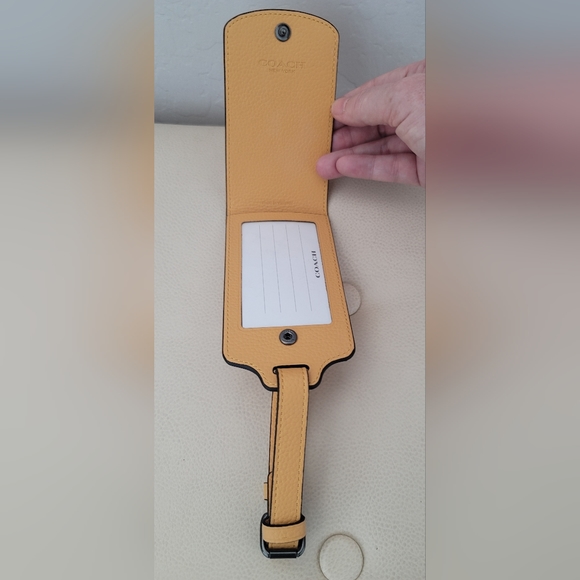 (NWOT) Coach leather luggage tag - Picture 6 of 7